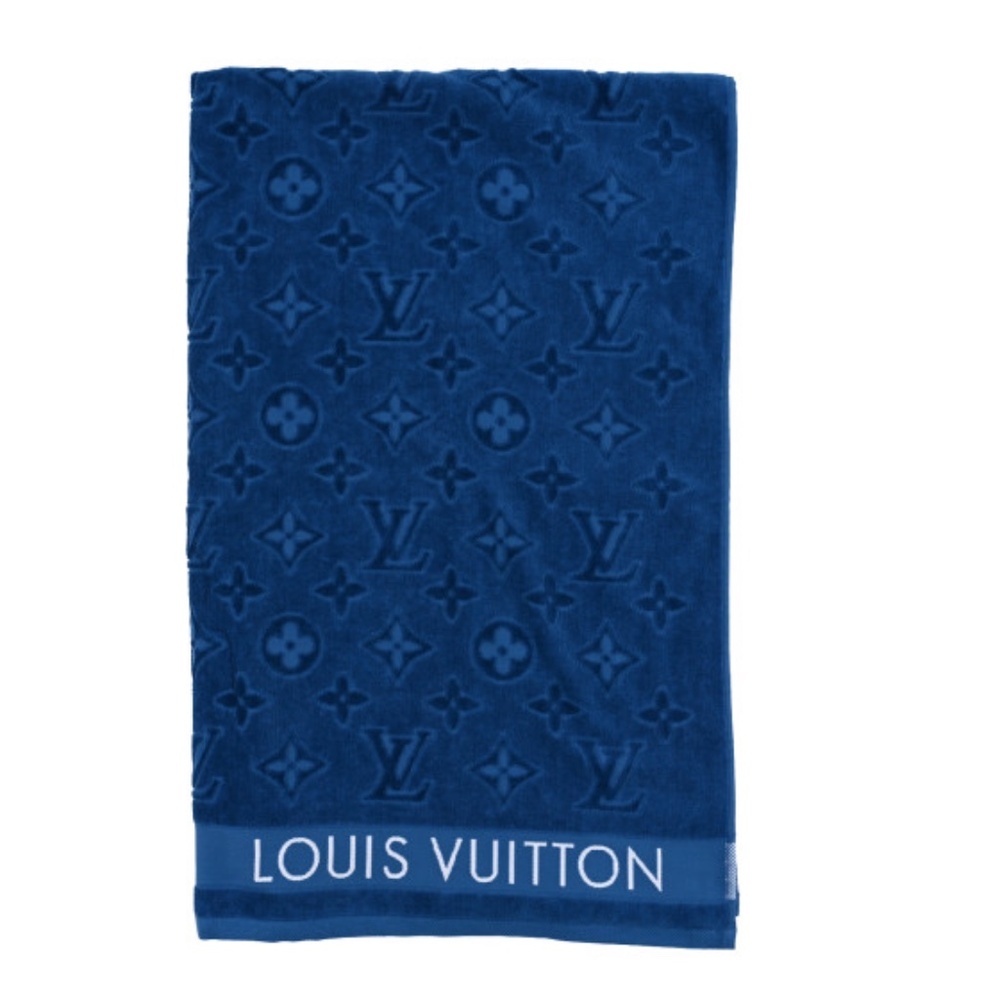 LOUIS VUITTON Cotton Monogram Classic Beach Towel in Blue